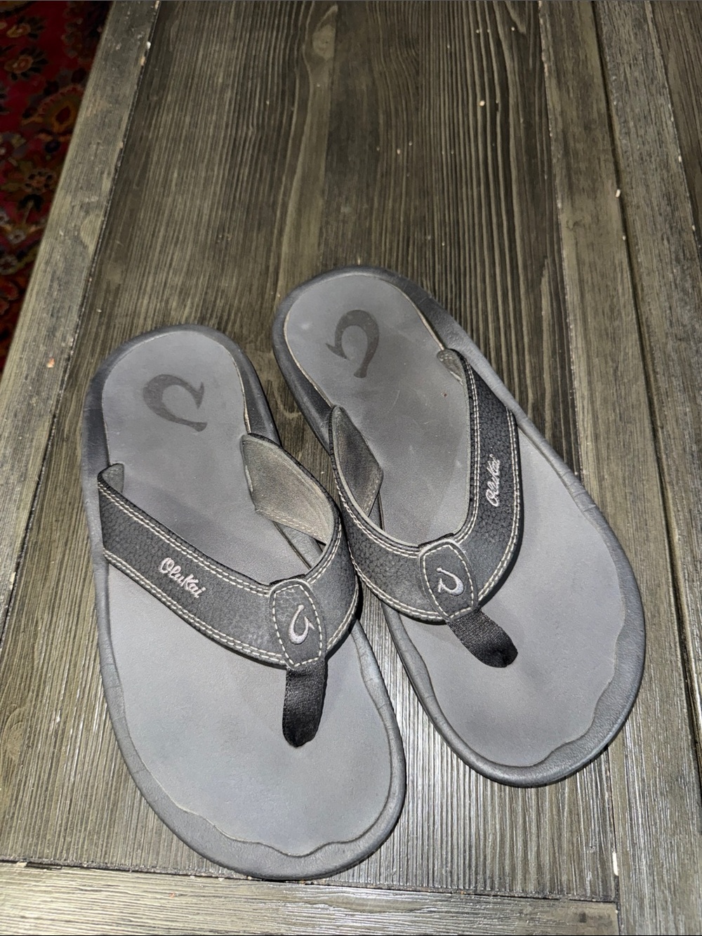 OLUKAI BLACK SANDALS🔥